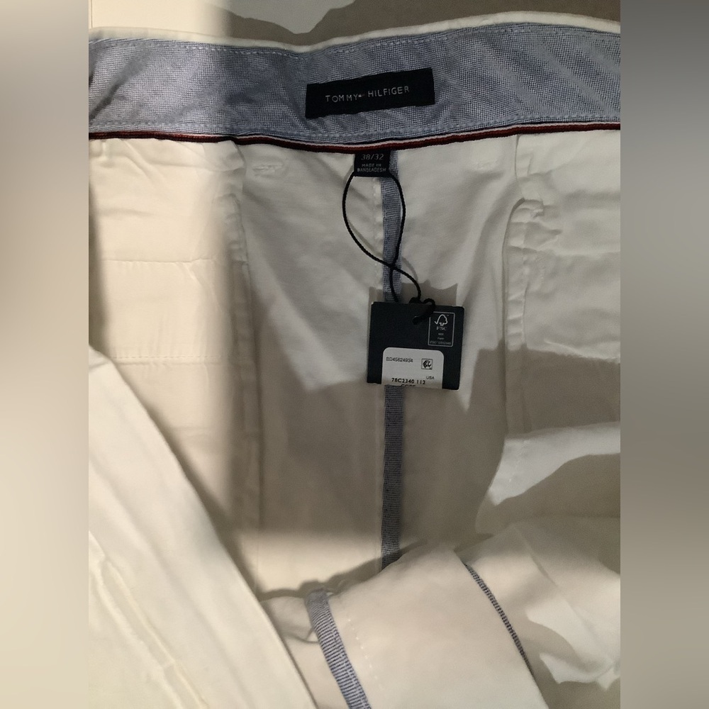Tommy Hilfiger Men's Custom Fit Khaki Pants 38 x 32 NWT white Flat Front Chino - Picture 7 of 8